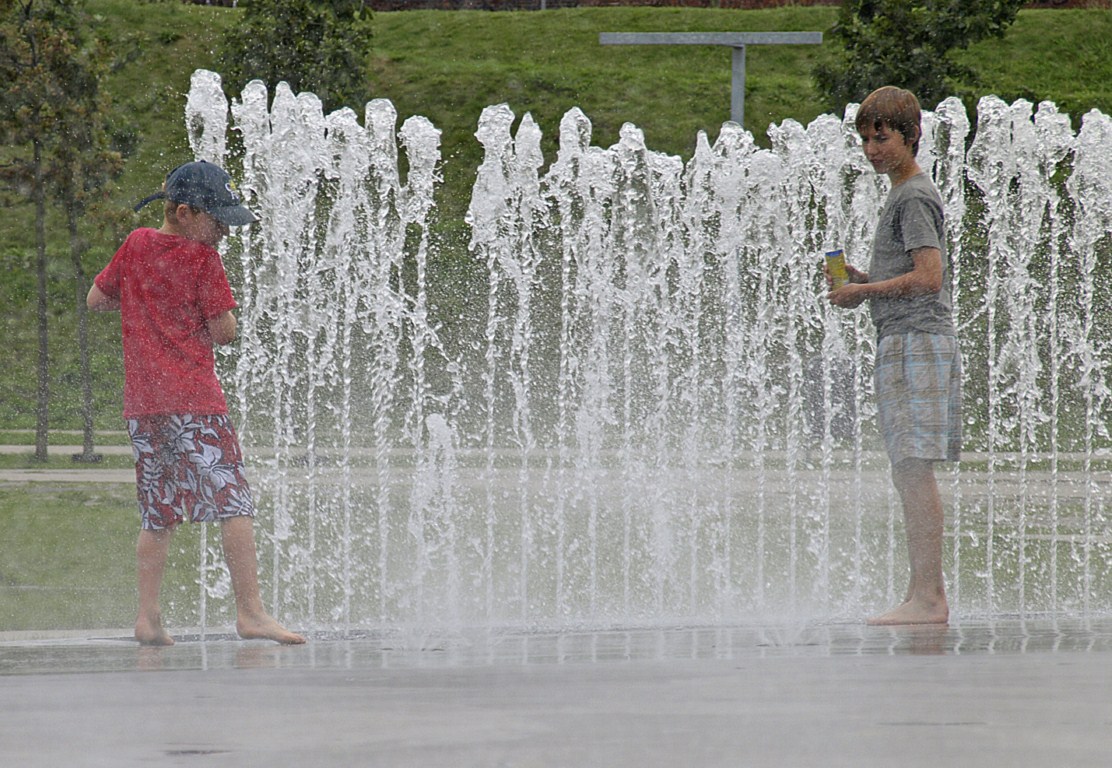 729206-e40927a772b5eb3a366eeb94056971d4.jpg