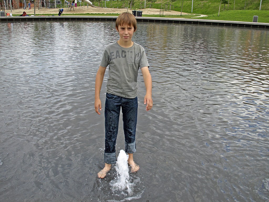 729206-f93944e49e509b14158e40e603f051bf.jpg