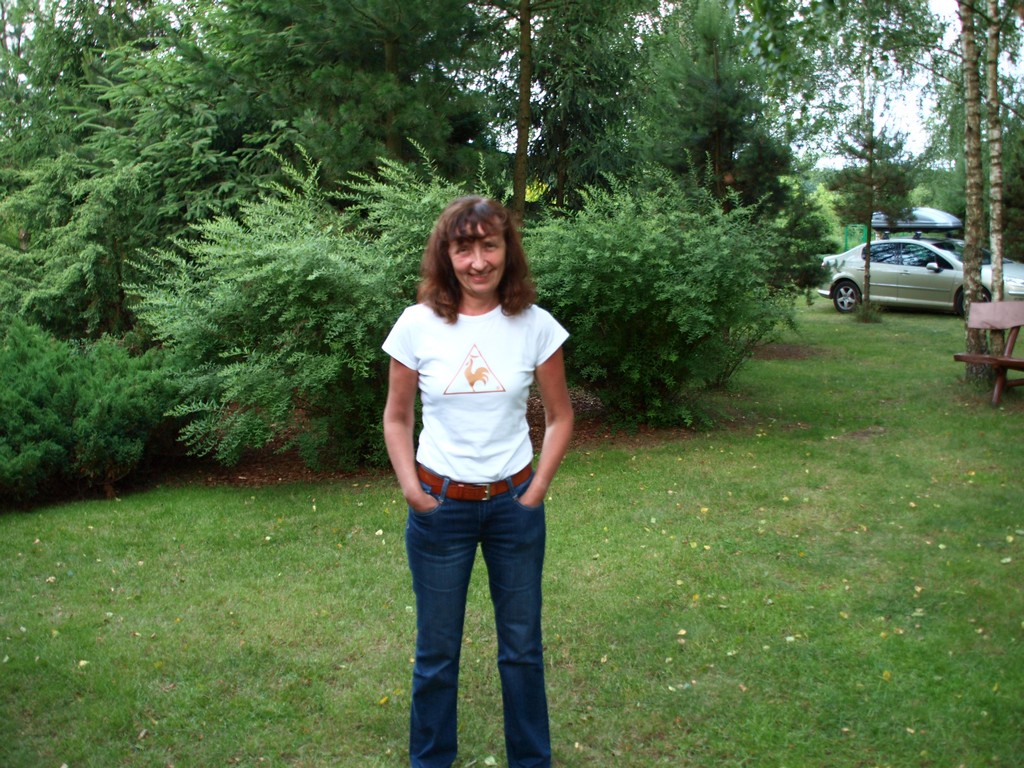 1199867-4f1345882facd12649dde36d540bd31d.JPG