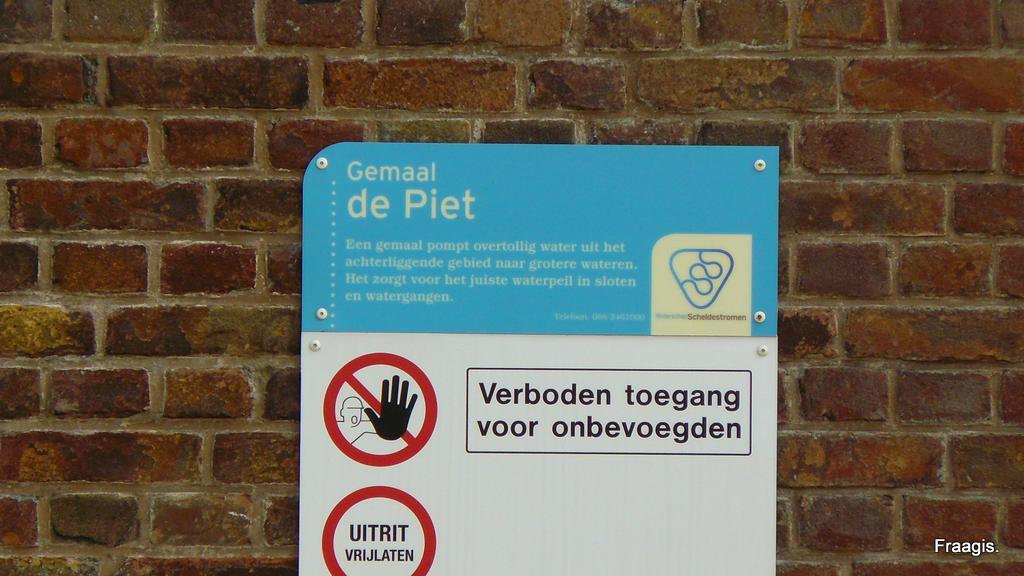 1600773-9cbdbad3630a0559431e962b20b40716.JPG