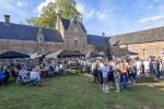 Klik op de afbeelding om de link te volgen