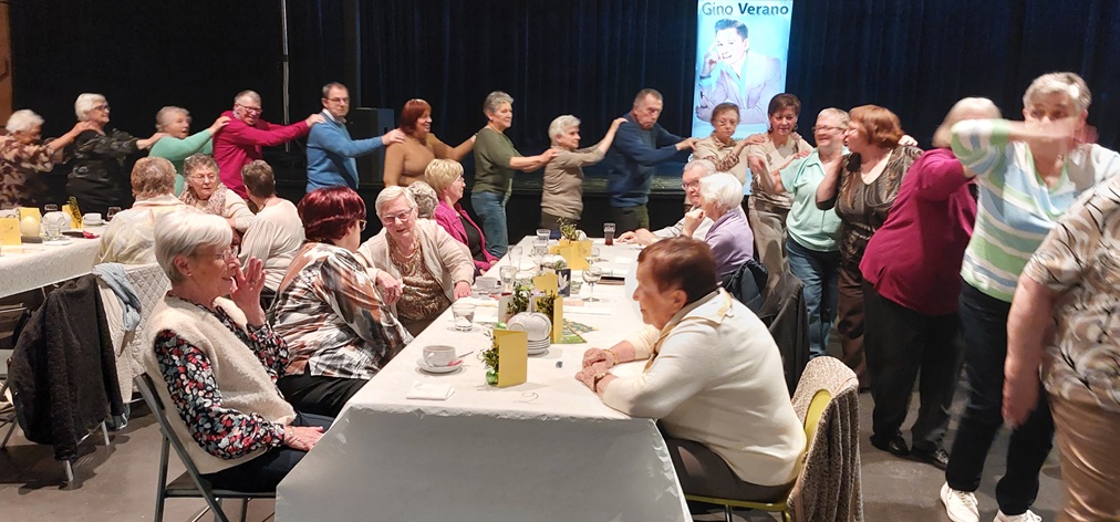 2699644-cf0a5dcb4ca3264bc8a7c6c4f31cc65f.jpg