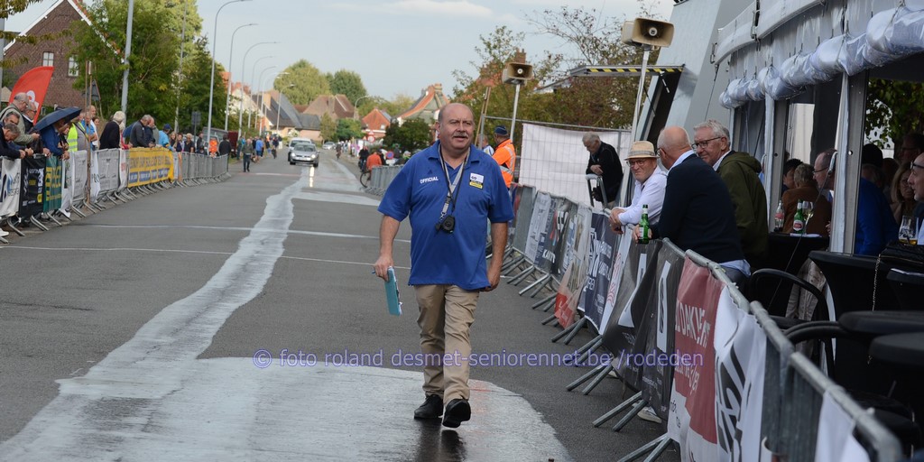 2723790-fedc79e1c7846b0b7c4ff02bf1255ef9.JPG
